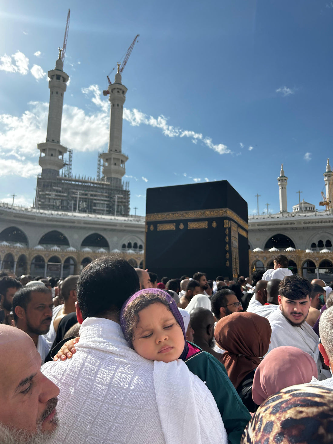Kabe'nin Gölgesinde Dinlenme: Bir Ramazan Anısı
